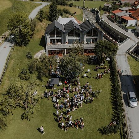 Zum Wohle Aparthotel Oberwoelz Stadt Luaran gambar